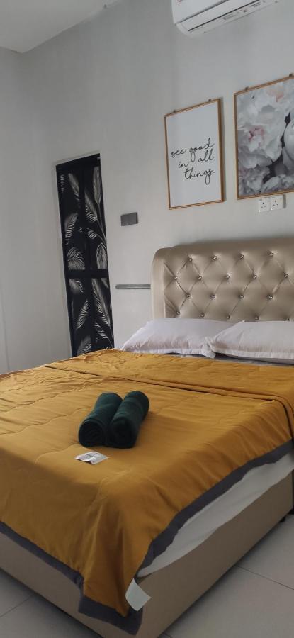Private Pool Cassa Dinies, Wifi , Bbq,10 Pax Vila Rantau Panjang Exterior foto